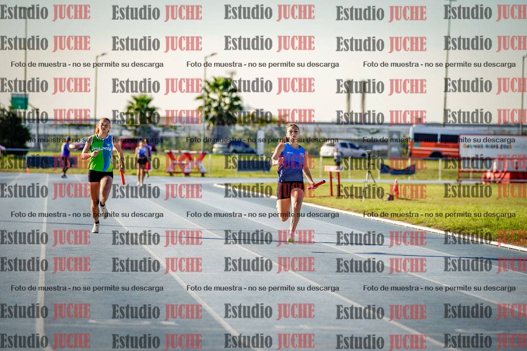 Fotos de las postas 4x100 m llanos de mujeres