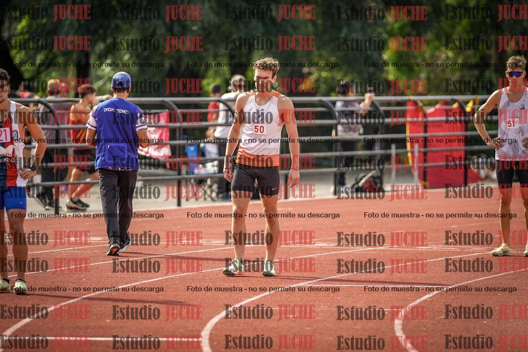 Fotos de los 800 m llanos de varones