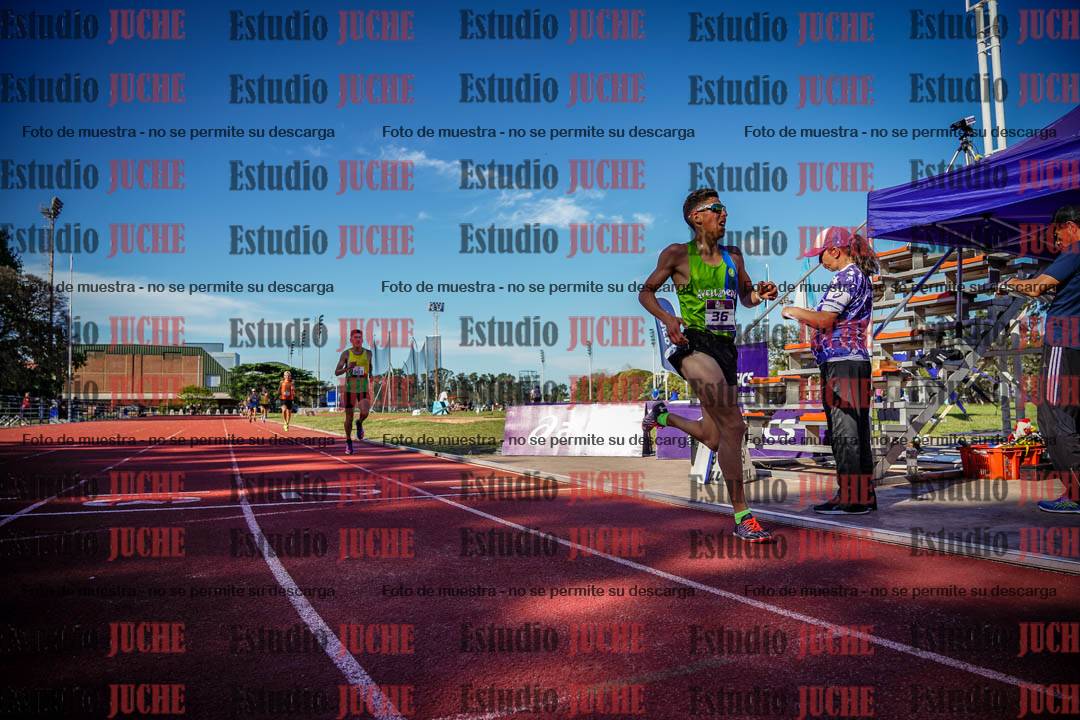 Fotos de los 5000 m llanos de varones