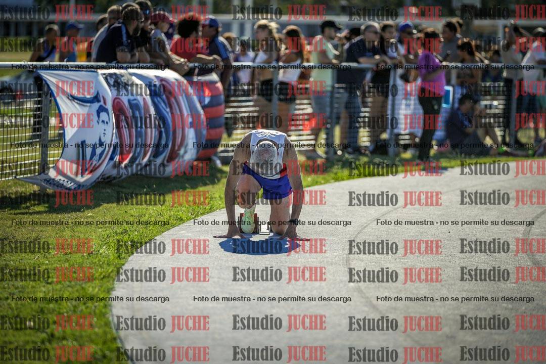 Fotos de los 400 m llanos de varones