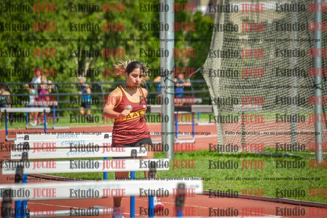 Fotos de los 400 m con vallas de mujeres