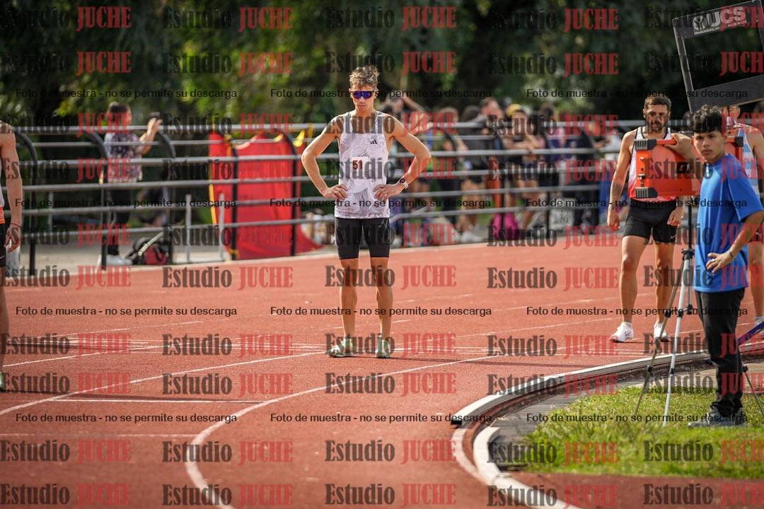 Fotos de los 800 m llanos de varones