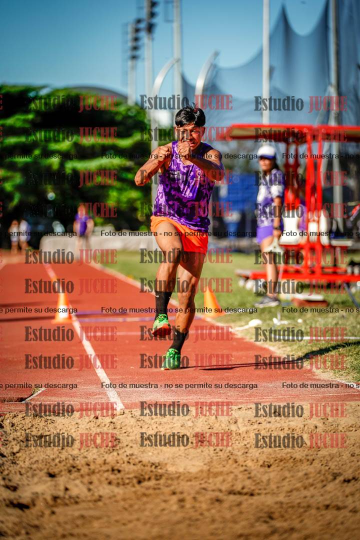 Fotos del salto triple de mujeres y varones - tablas de 8 - 11 - 13