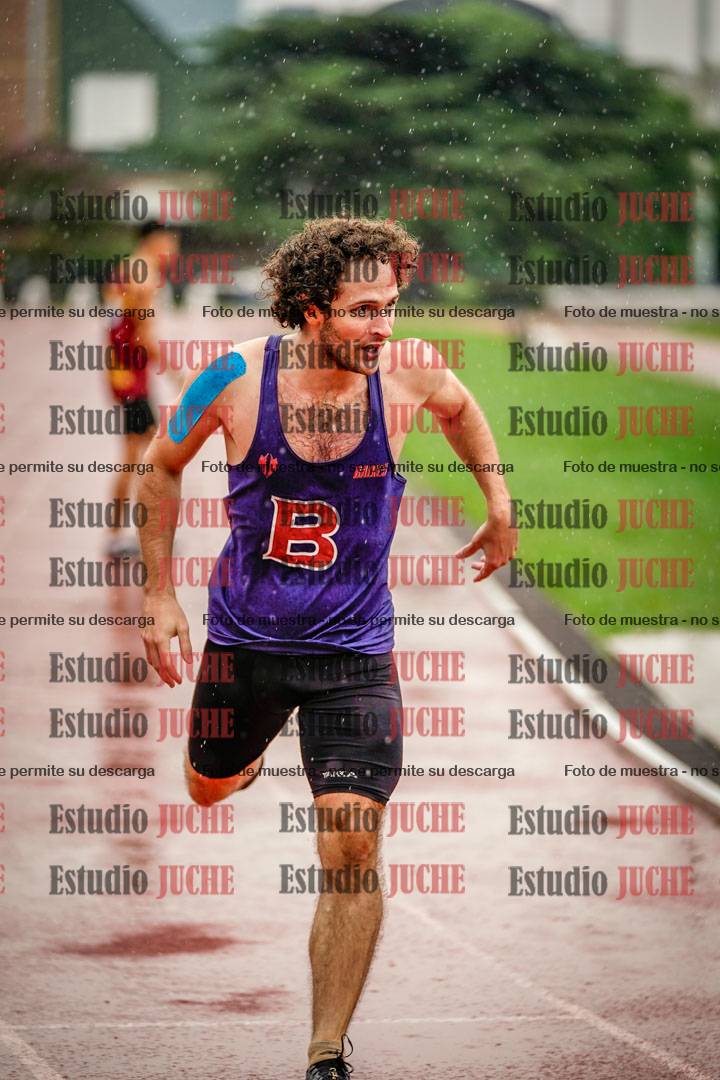 Fotos de las postas 4x400 m de varones