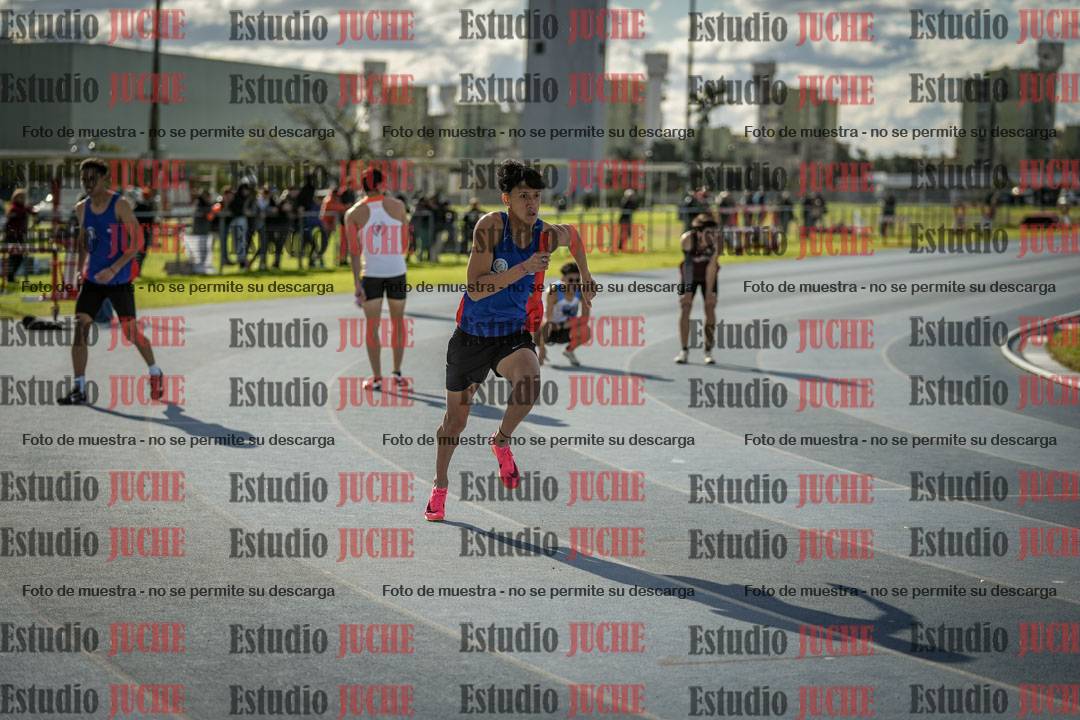 Fotos de las postas 4x400 m llanos de varones