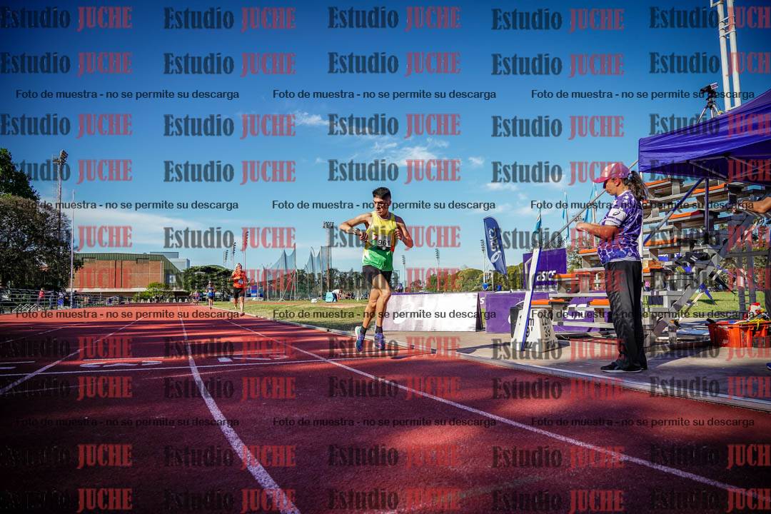 Fotos de los 5000 m llanos de varones