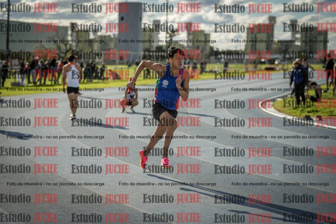Fotos de las postas 4x400 m llanos de varones