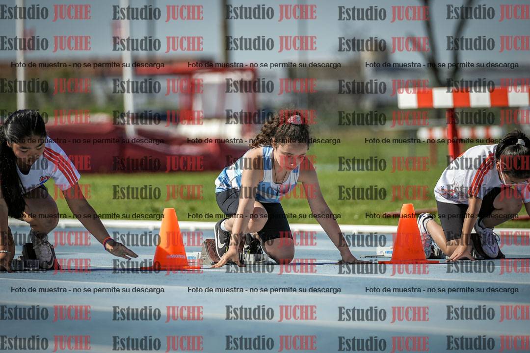 Fotos de los 50 m llanos de mujeres