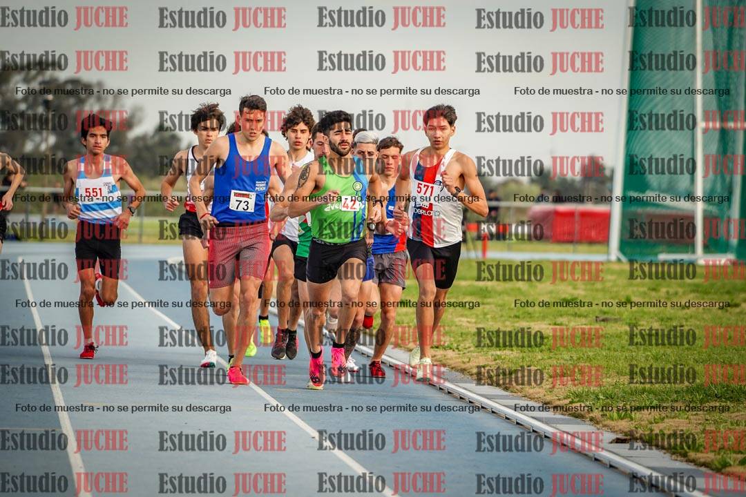 Fotos de los 1500 m llanos de varones