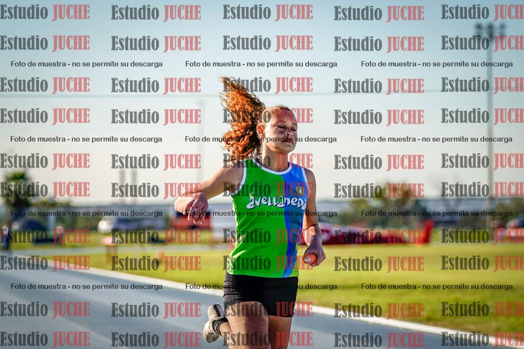 Fotos de las postas 4x100 m llanos de mujeres