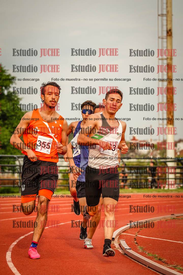 Fotos de los 1500 m llanos de varones