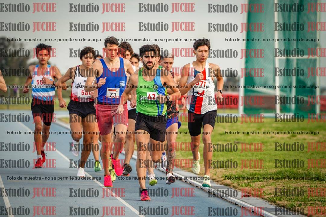 Fotos de los 1500 m llanos de varones