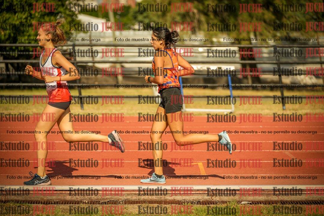 Fotos de los 3000 m llanos de mujeres - U20