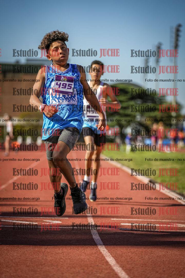 Fotos de los 600 m llanos de varones