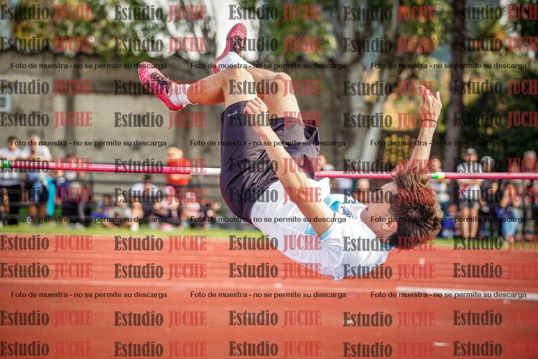 Fotos del salto en alto de varones