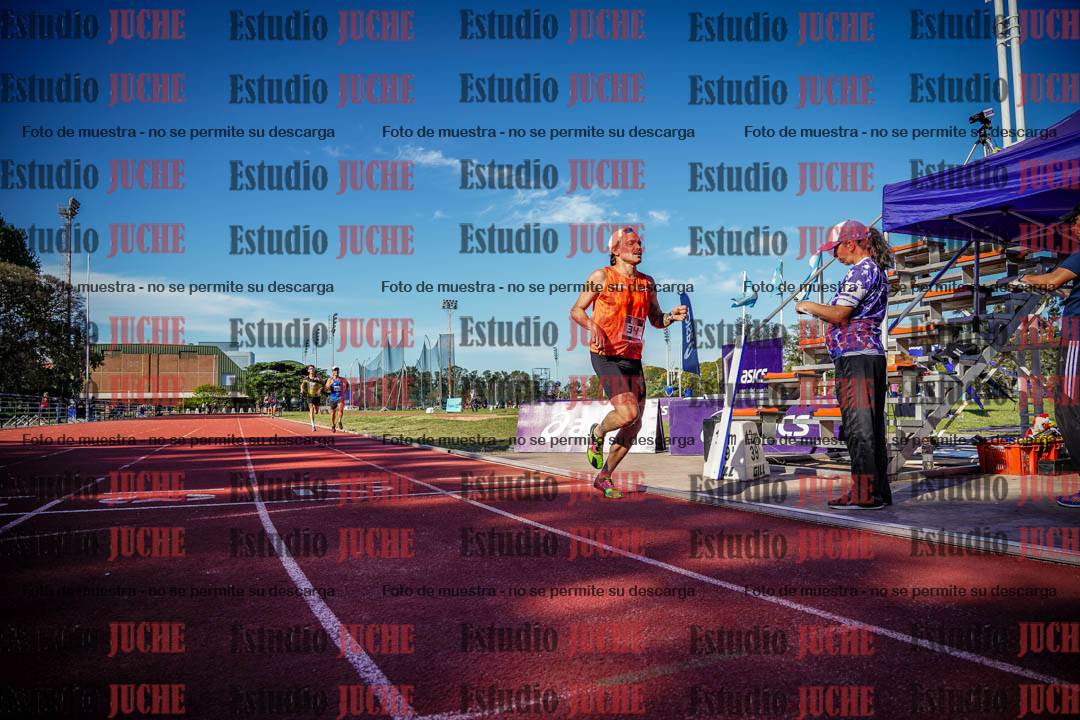 Fotos de los 5000 m llanos de varones