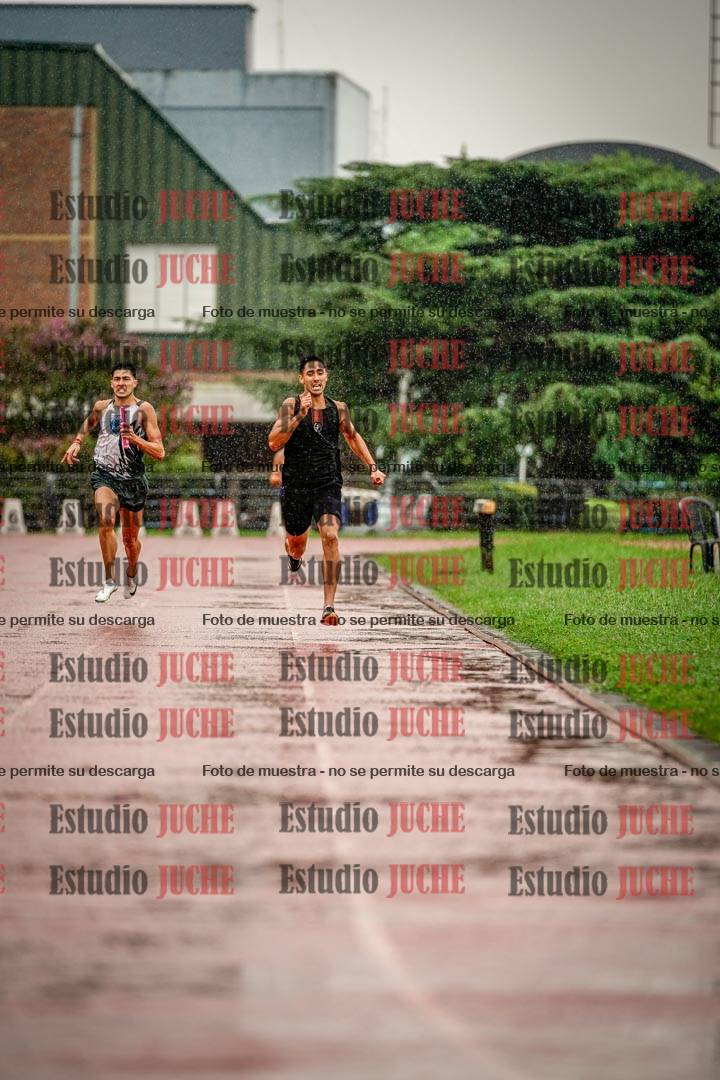 Fotos de las postas 4x400 m de varones
