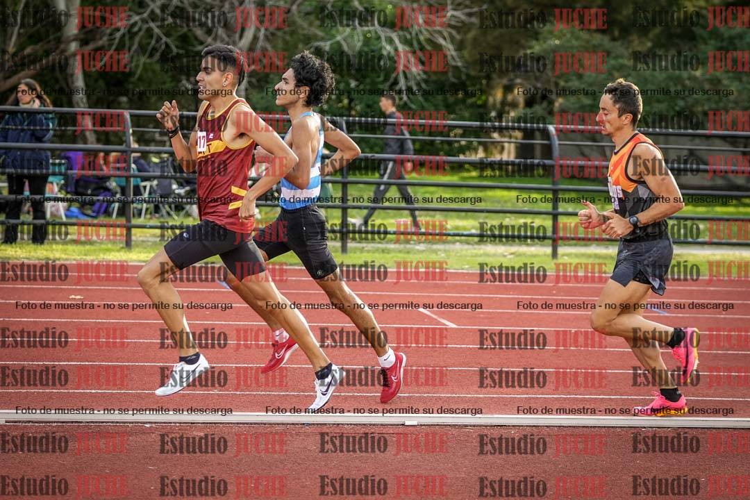 Fotos de los 1500 m llanos de varones