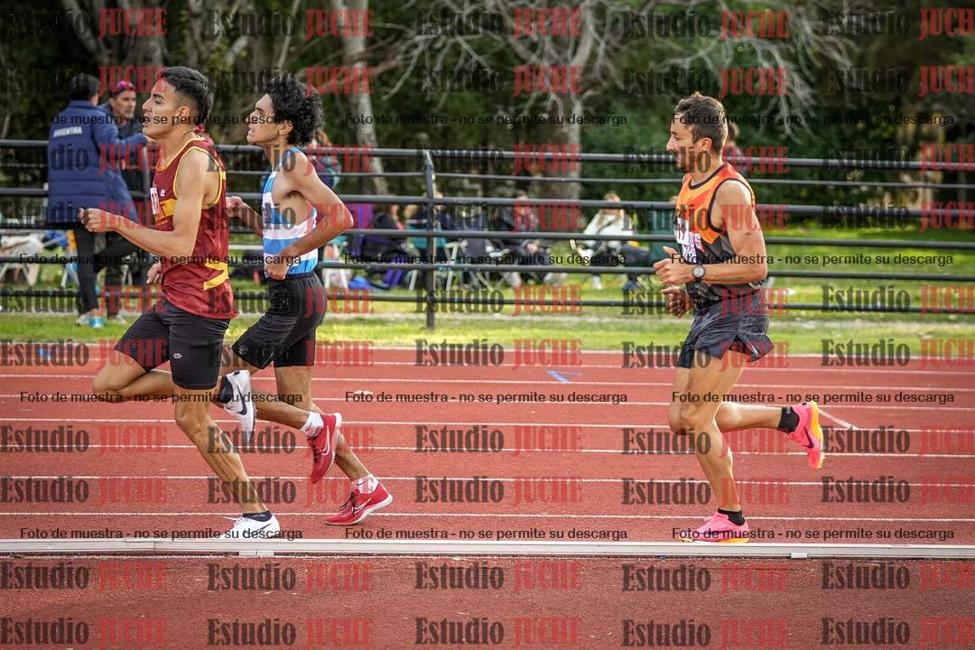 Fotos de los 1500 m llanos de varones