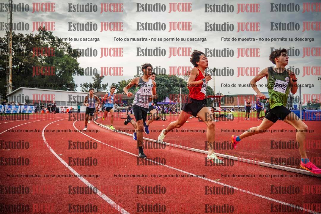 Fotos de los 1500 m llanos de varones