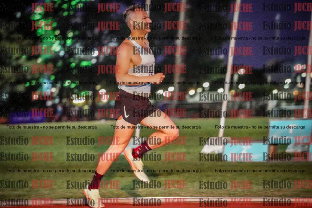 Fotos de los 1500 m llanos de varones
