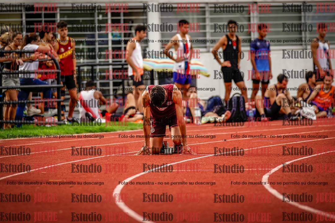 Fotos de los 400 m llanos de varones