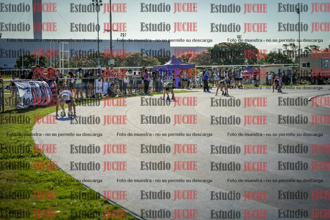 Fotos de los 400 m llanos de varones