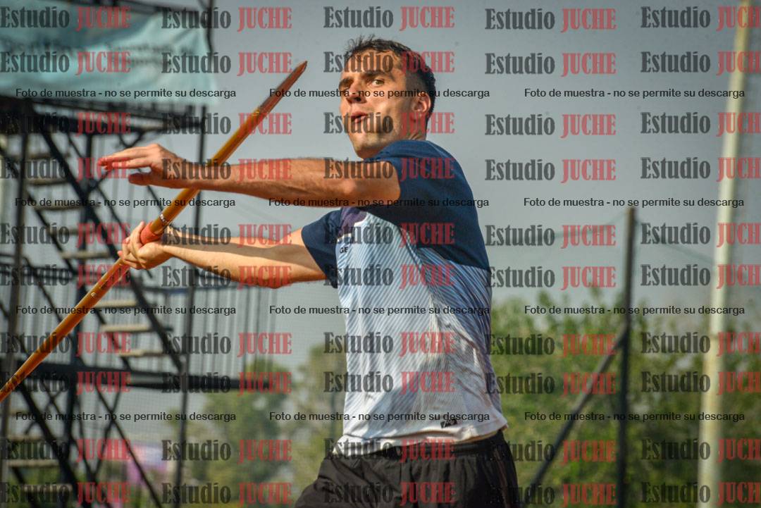 Fotos del lanzamiento de jabalina de varones