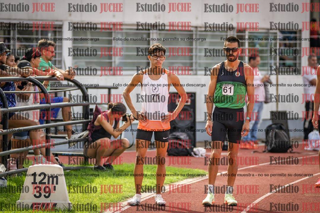Fotos de los 800 m llanos de varones