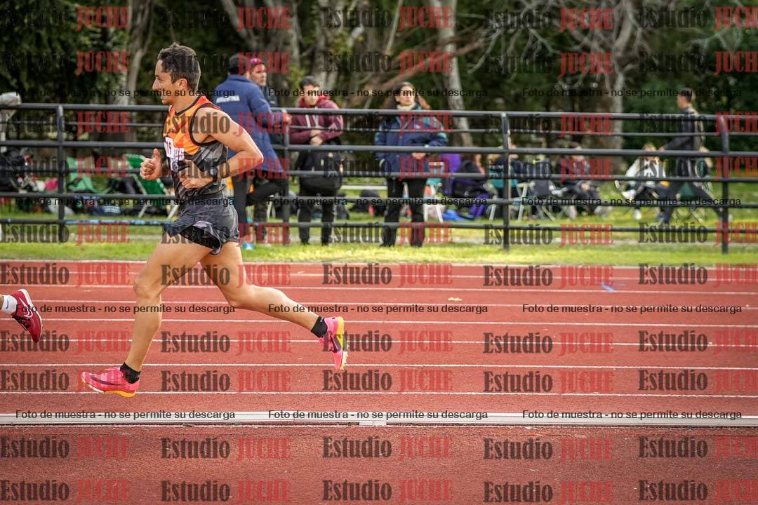 Fotos de los 1500 m llanos de varones