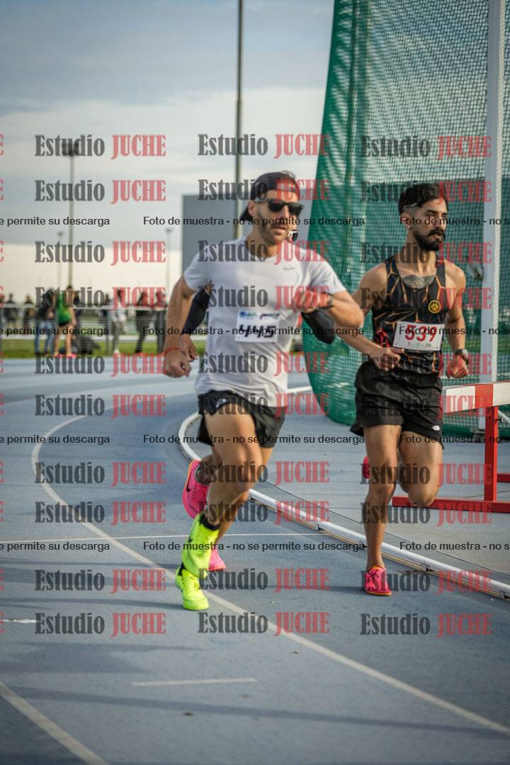 Fotos de los 1500 m llanos de varones