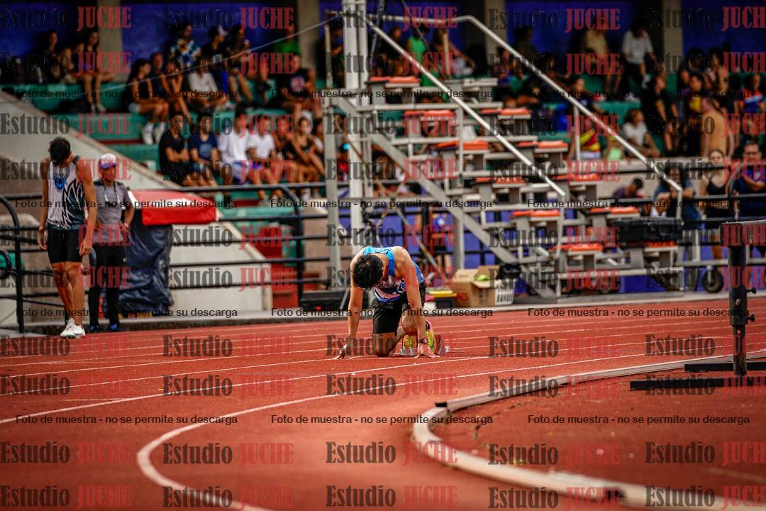 Fotos de los 400 m llanos de varones