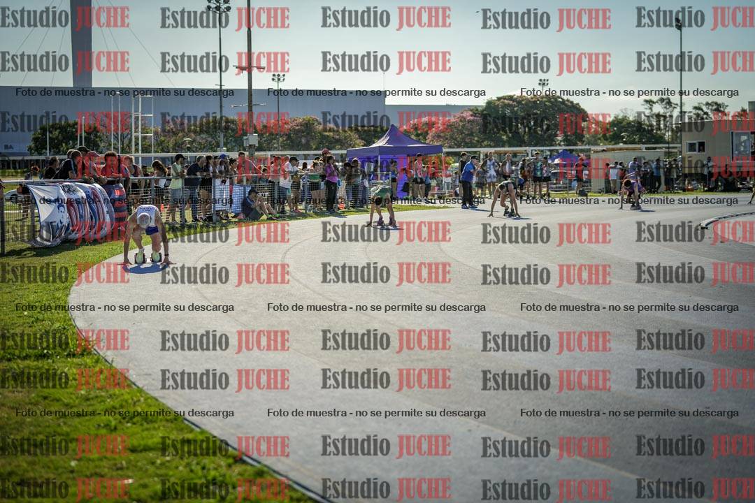 Fotos de los 400 m llanos de varones