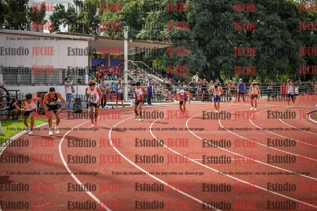 Fotos de los 800 m llanos de varones