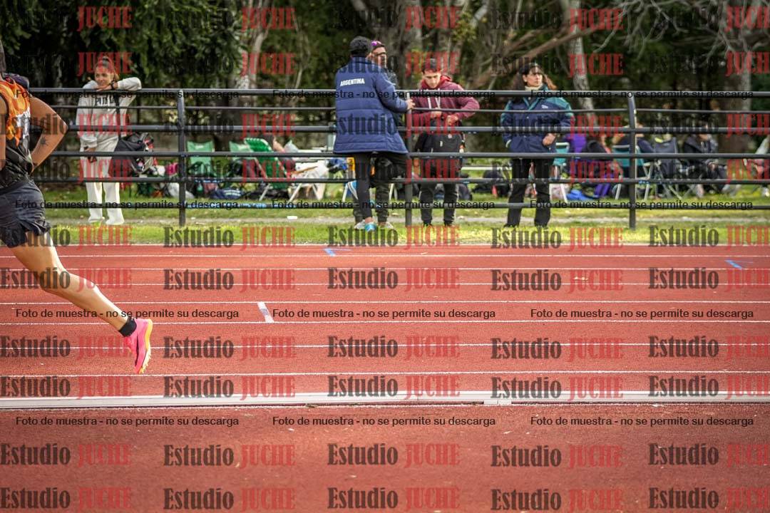 Fotos de los 1500 m llanos de varones