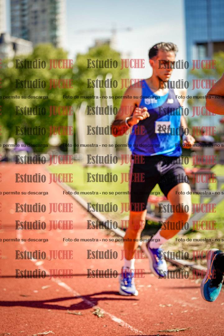 Fotos de los 5000 m llanos de mujeres y varones