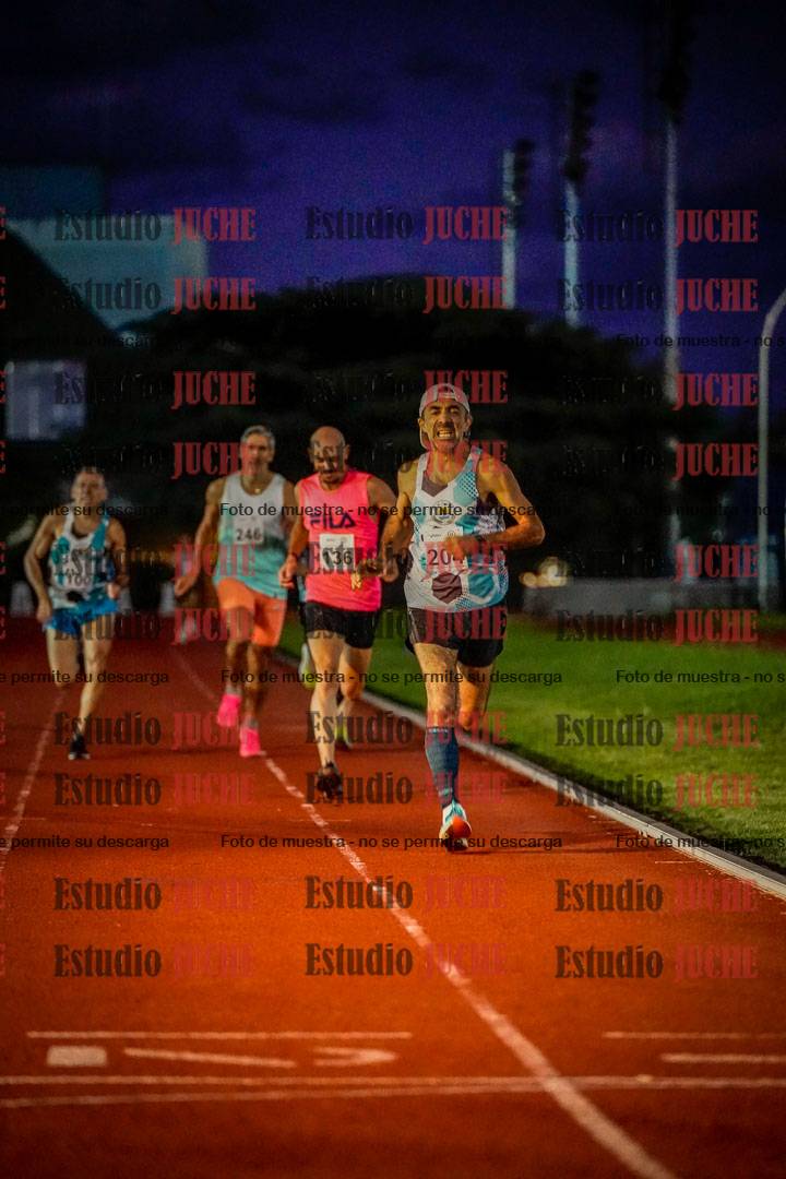 Fotos de los 1500 m llanos de varones
