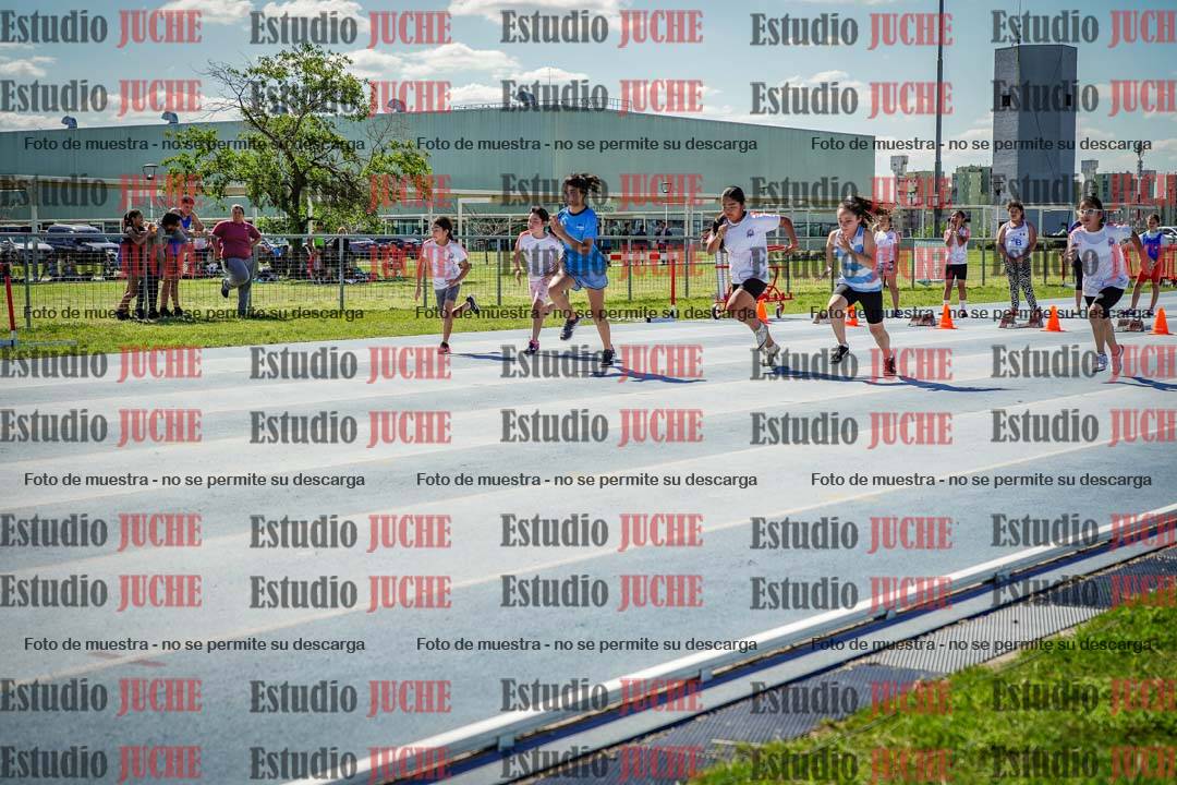 Fotos de los 50 m llanos de mujeres