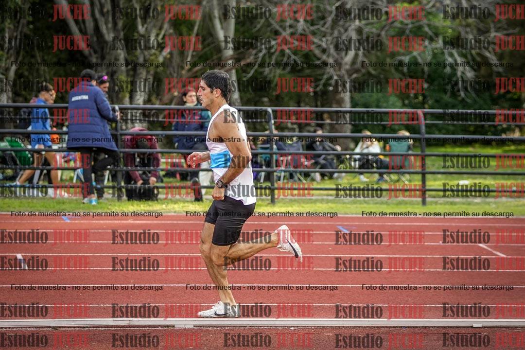 Fotos de los 1500 m llanos de varones
