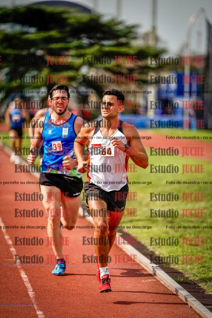 Fotos de los 3000 m llanos de varones