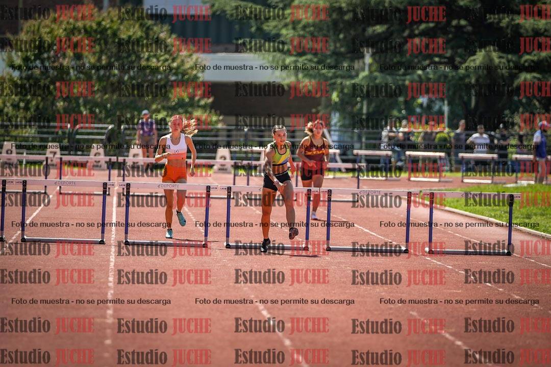 Fotos de los 400 m con vallas de mujeres