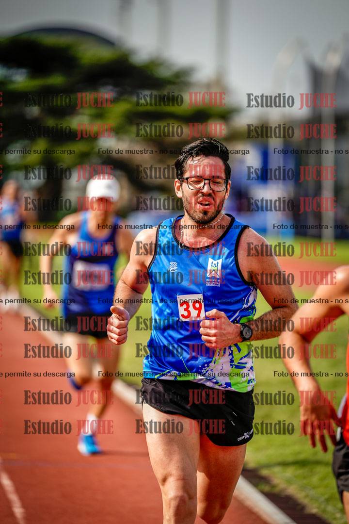 Fotos de los 3000 m llanos de varones