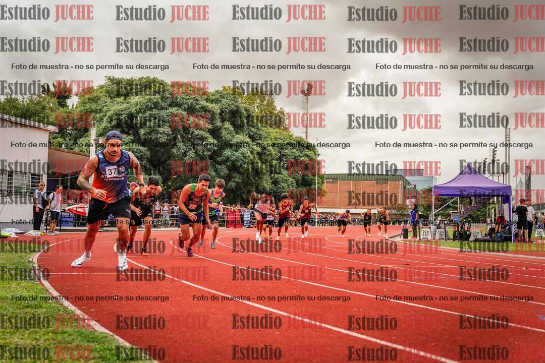 Fotos de los 800 m de varones