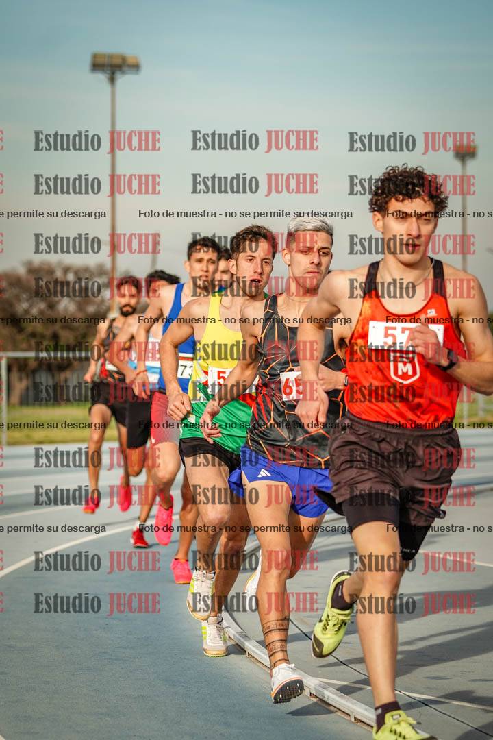 Fotos de los 1500 m llanos de varones