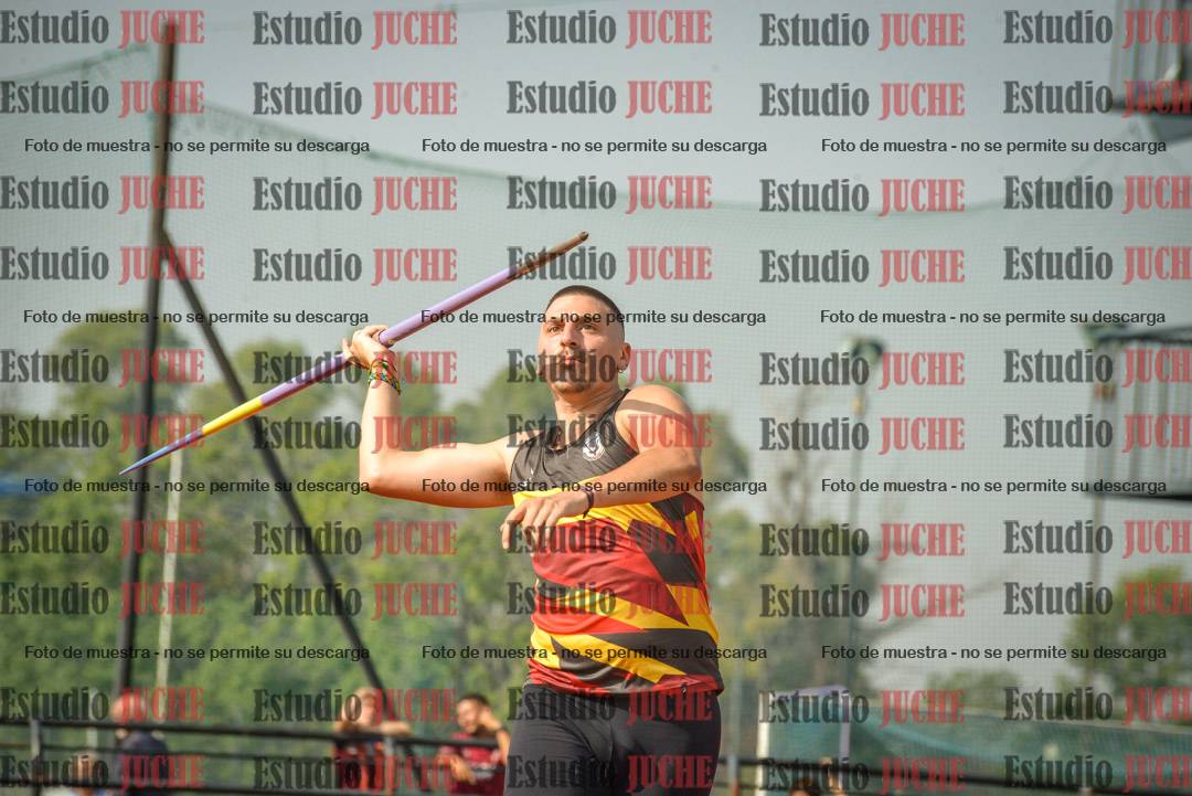 Fotos del lanzamiento de jabalina de varones