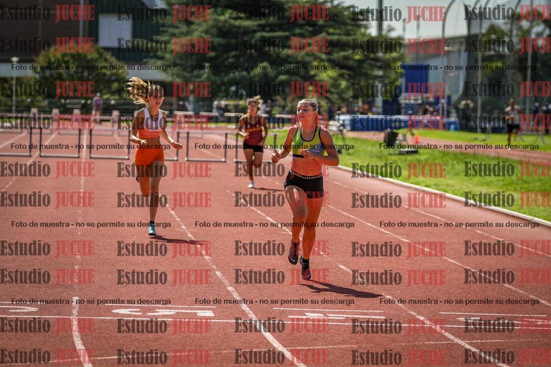 Fotos de los 400 m con vallas de mujeres