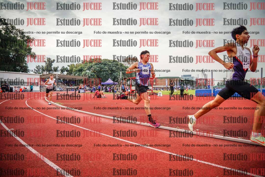 Fotos de los 1500 m llanos de varones