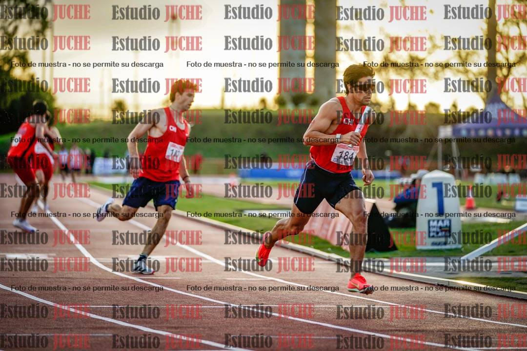 Fotos de los relevos 4x400 m de varones