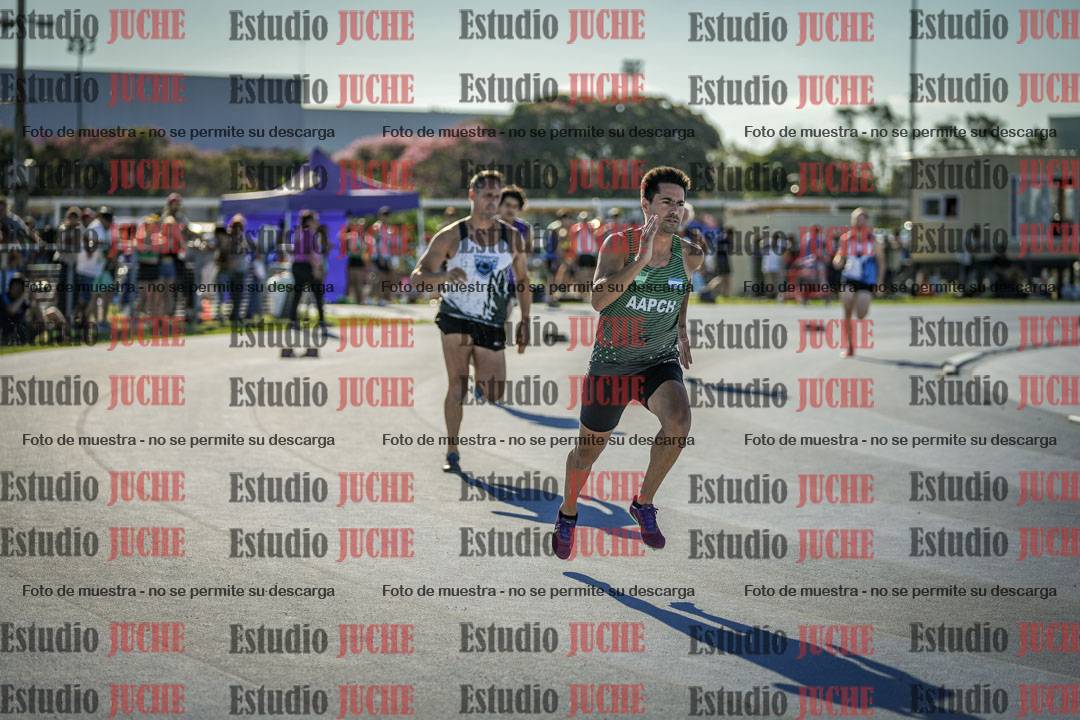 Fotos de los 400 m llanos de varones