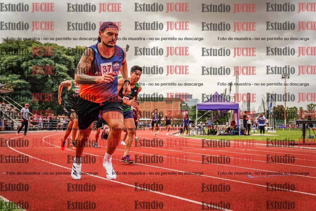 Fotos de los 800 m de varones